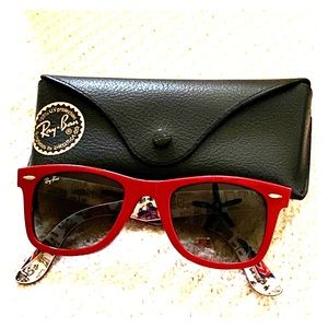 AUTHENTIC RAY BAN WAYFARER